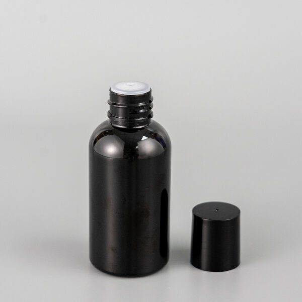 botella de plástico negro (5)