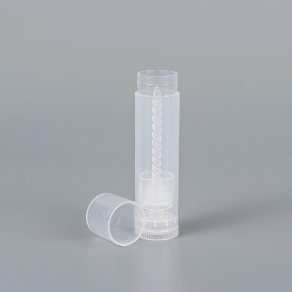 4.2g Tubo de bálsamo labial vacío PP (2)
