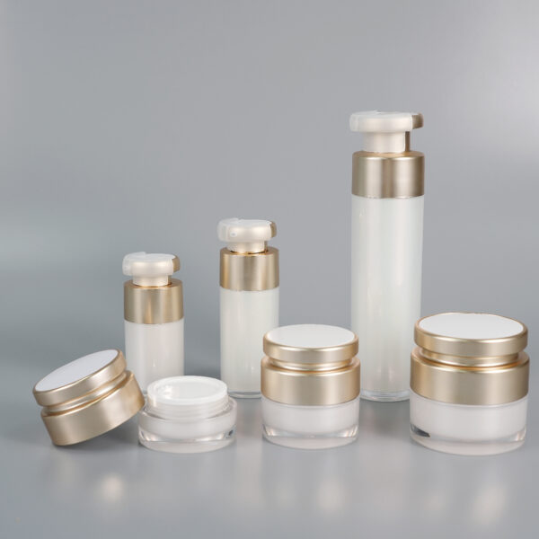 Luxe Acrylic Cosmetic Airless Bottle (4)